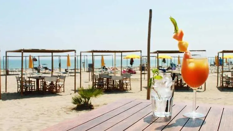 *** Aparthotel Residence Villa Marina Marina di Ravenna Italien